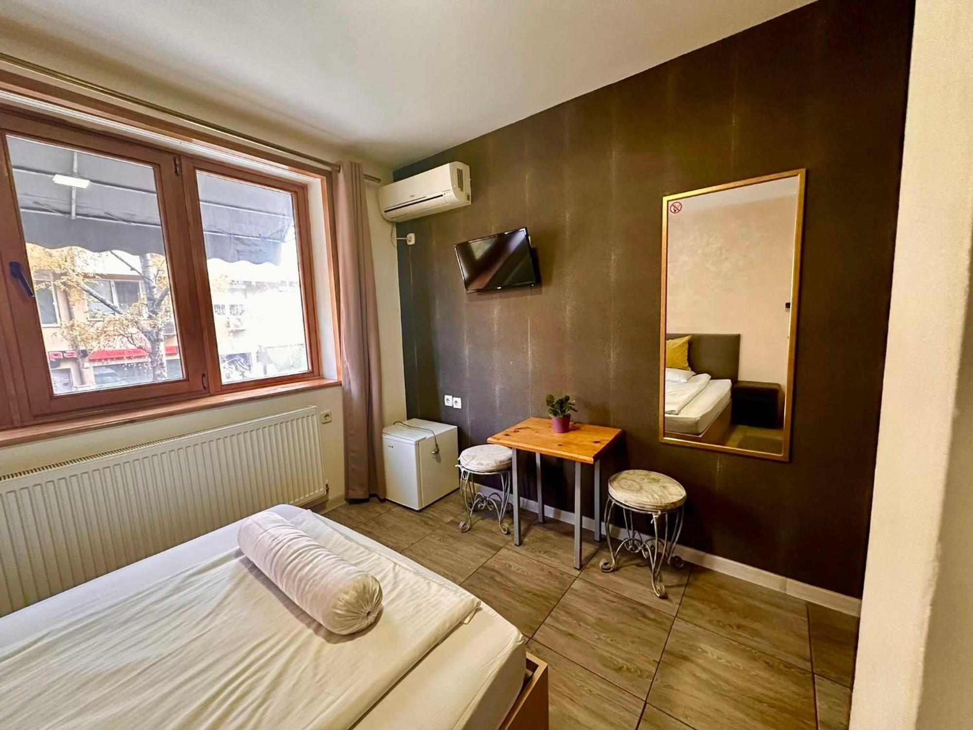 Family Hotel Amor Ruse Exterior foto