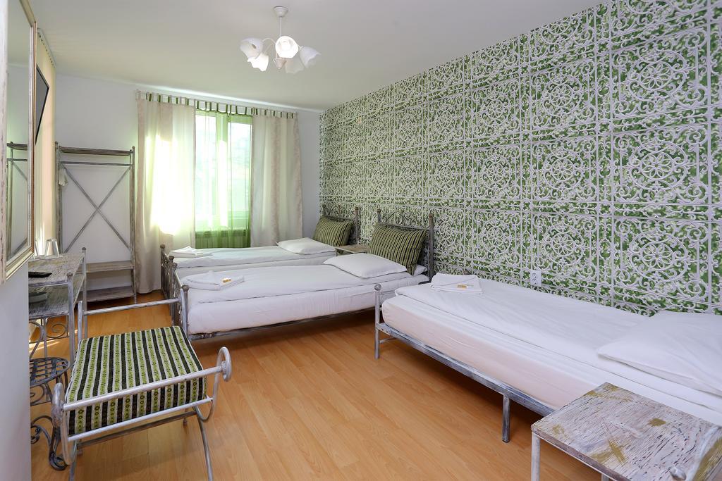 Family Hotel Amor Ruse Exterior foto